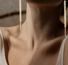 Load image into Gallery viewer, Elegante Gold Chevron Dangle Earrings