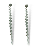 Load image into Gallery viewer, Elegante Silver Chevron Dangle Earrings