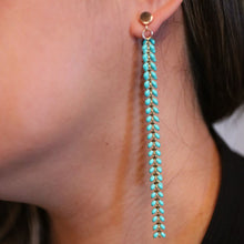 Load image into Gallery viewer, Elegante Turquoise Earrings